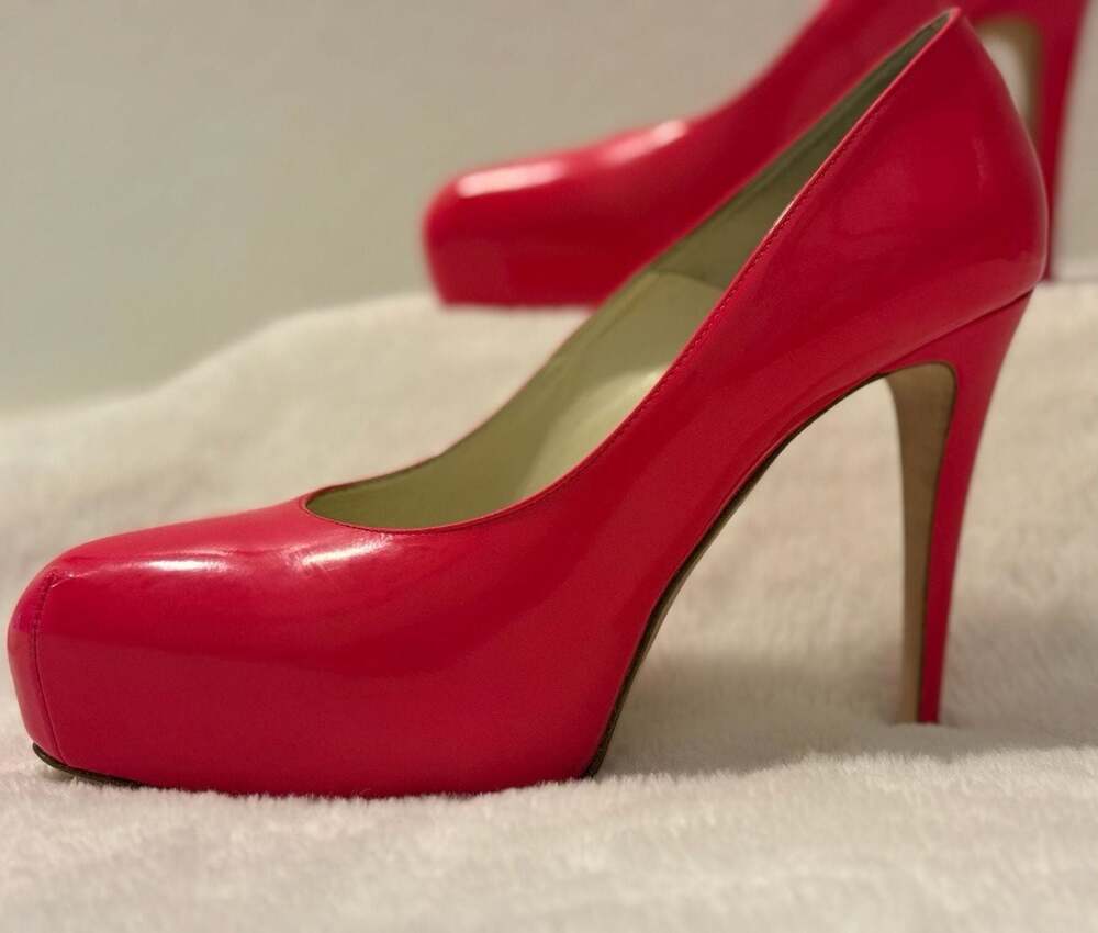 Brian Atwood Hot Pink Patent Platform Stiletto Pumps Size 39 US 8.5 Italy